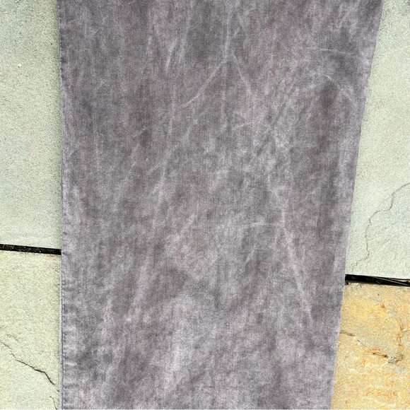 Y2K Reworked Pleated Relaxed Pants Size 32 - Picture 9 of 11